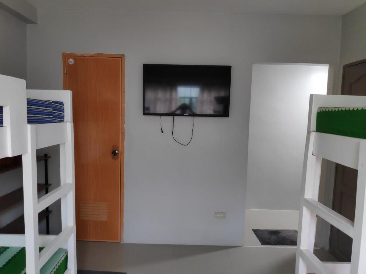Beinte Singko De Marso Apartments Candon Exterior photo